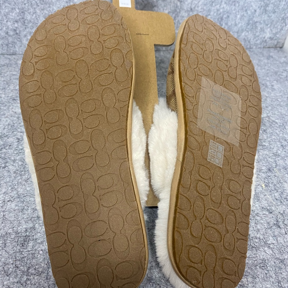 Slippers - Picture 3 of 5